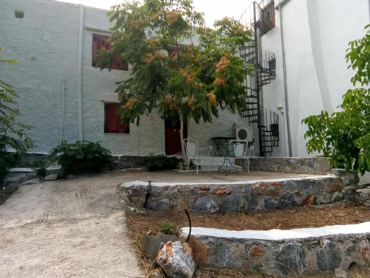 Tseratsiá Kalapo Apartment מראה חיצוני תמונה